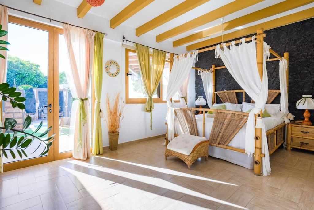Villa La Isla By Rentaholidayslanzarote Πλάγια Μπλάνκα Εξωτερικό φωτογραφία