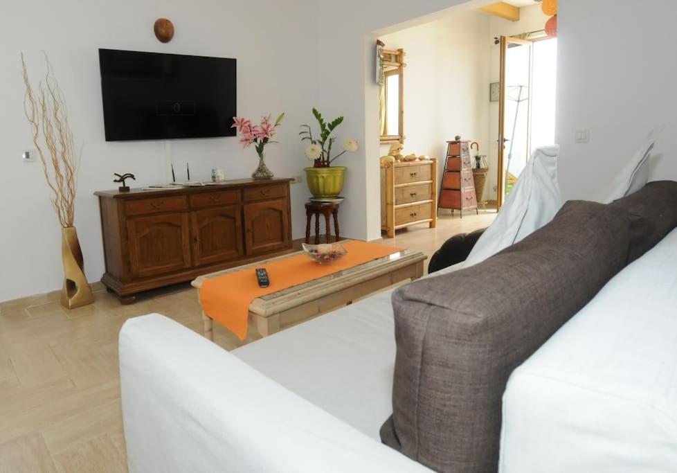 Villa La Isla By Rentaholidayslanzarote Πλάγια Μπλάνκα Εξωτερικό φωτογραφία