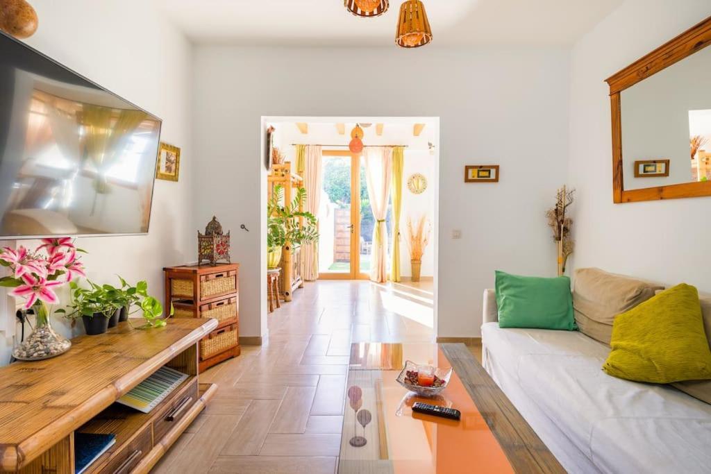 Villa La Isla By Rentaholidayslanzarote Πλάγια Μπλάνκα Εξωτερικό φωτογραφία